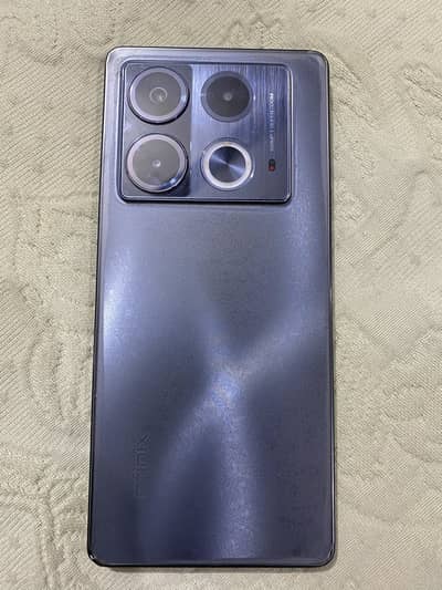 Infinix Note 40 – 256GB / 16GB RAM (8+8) – Like New