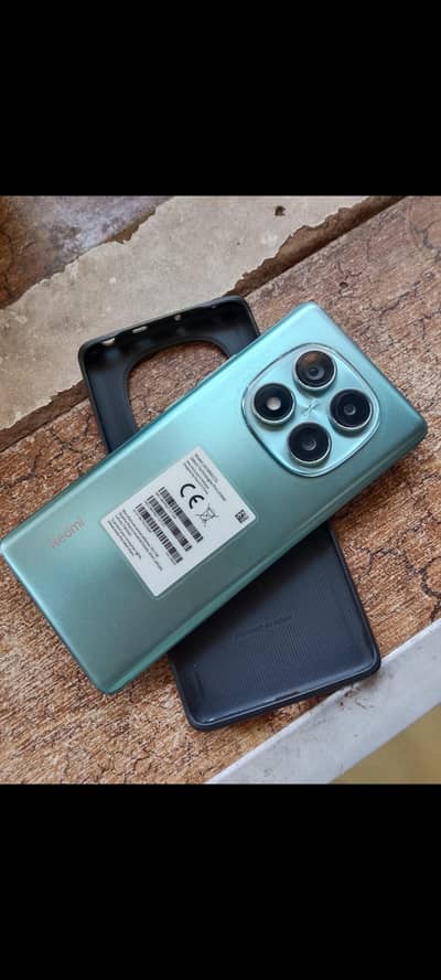 redme not 14 pro 8.256 new condition full box