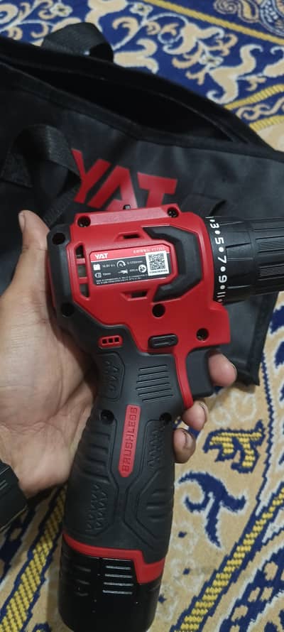 drill charger plus 2 battery