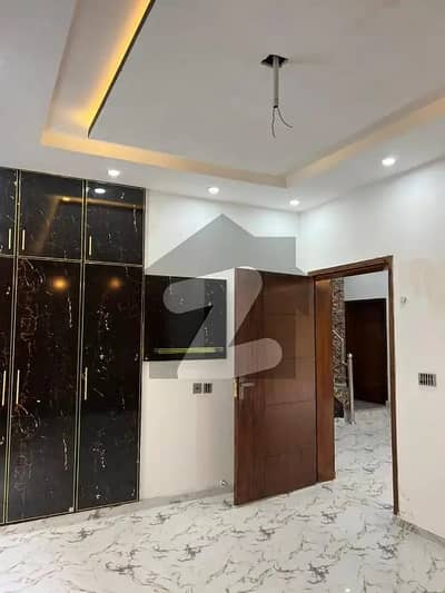 Bahria orchard Lahore 5marla house for rent brand new first entry