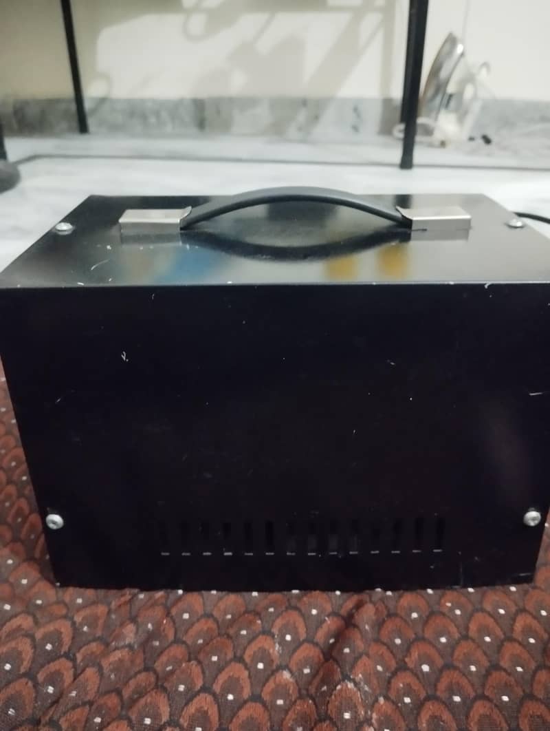 Automatic Voltage Regulator 1