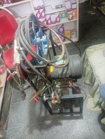 M Akram gas pump 03074325331 is num pe rabta kary