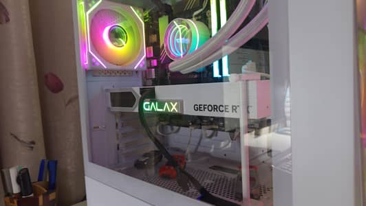 5060ti 16GB white