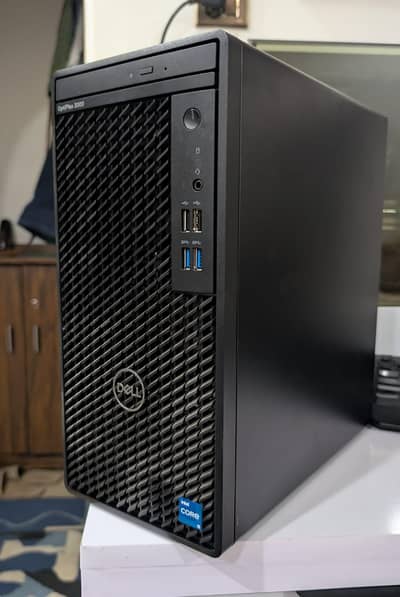 DELL OPTIPLEX 3000 TOWER WITH DELL E2020H MONITOR