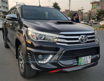 Rent A Car in Lahore Coach | Wedding Bus | Trip & Tour Bus