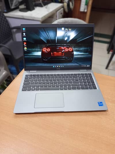 Dell Latitude 5520 & 5530 Corei5 11th/12th Gen Laptops (A+ USA Import)