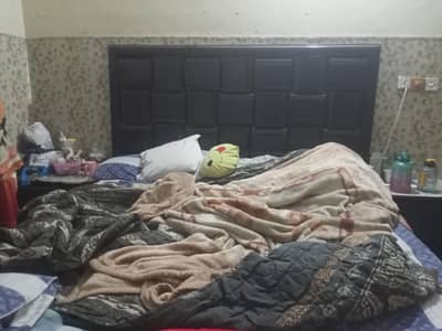 bed set with mattress