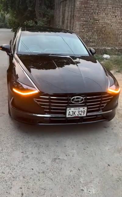 Rent A Car in Lahore Coach | Wedding Bus | Trip & Tour Bus