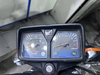 Honda CG125 2025 Model Bilkul genuine condition 10/10