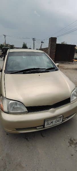 Toyota Platz 2006