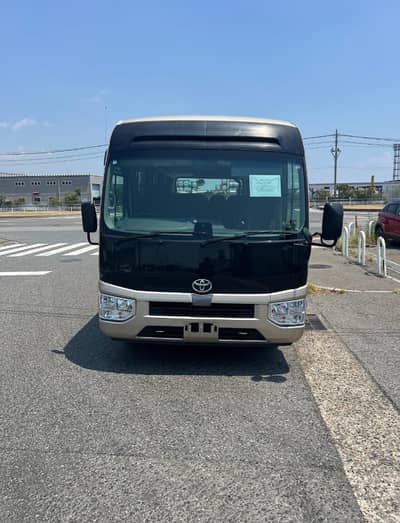 Rent A Car in Lahore Coach | Wedding Bus | Trip & Tour Bus