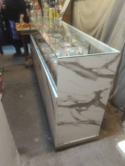 new show case for shop all ok 7 by 1.5