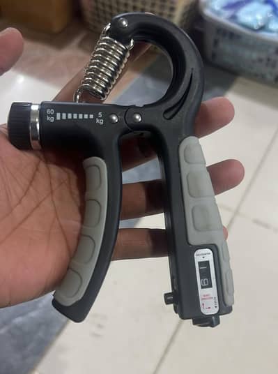 Hand Grip Strengthener Adjustable Resistance Wrist Strengthener Forea