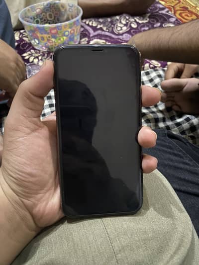 iPhone 11 Pro dual pta 256 gb 90 battery