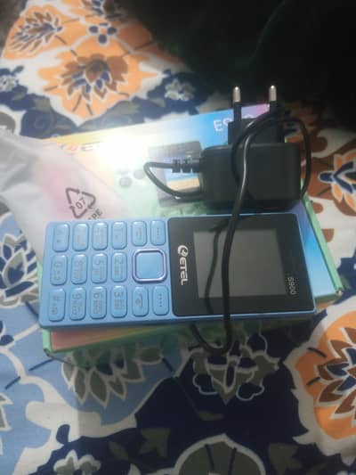 New condition with box new model etel e900