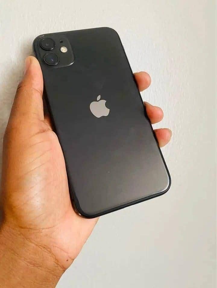 iPhone 11 4