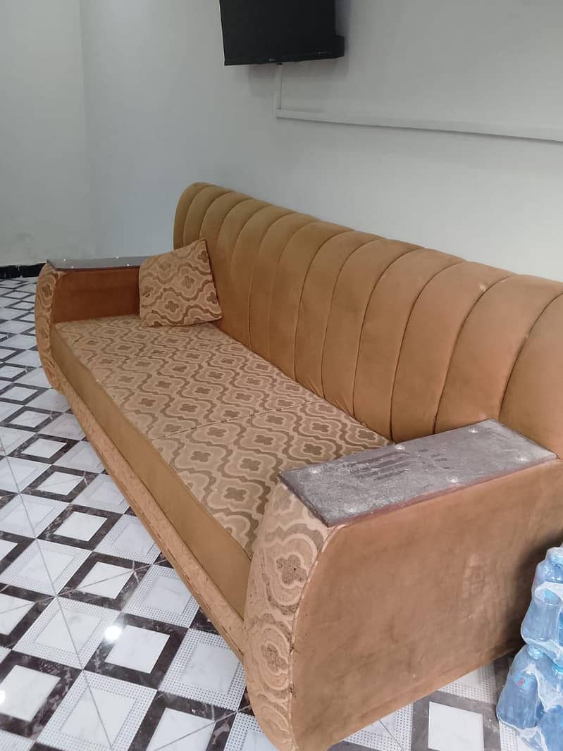 7 seater sofa 1