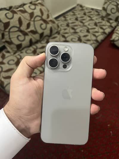 15 Promax 256gb Only WhatsApp