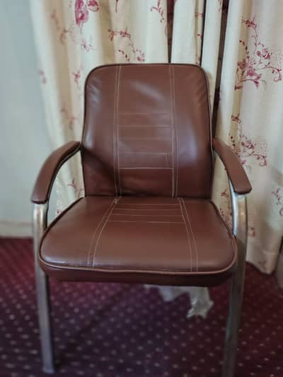 2 Office Chairs for Sale - Strong & Comfortable (Budget Deal)