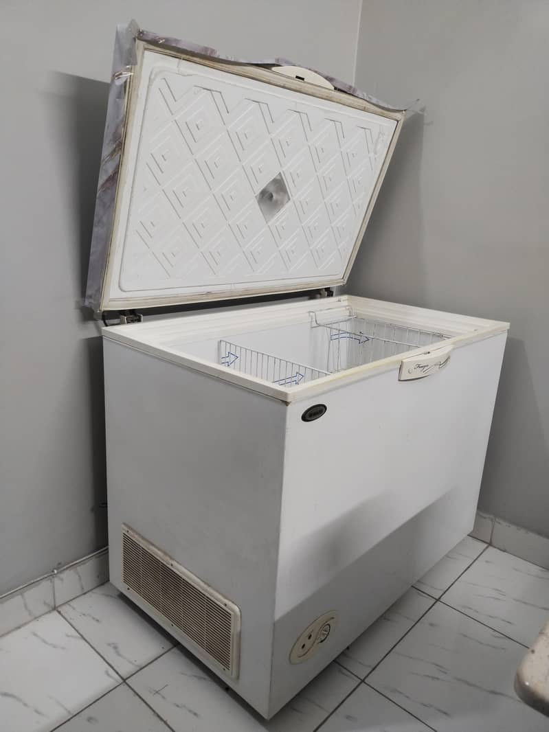 Deep Freezer Waves 0