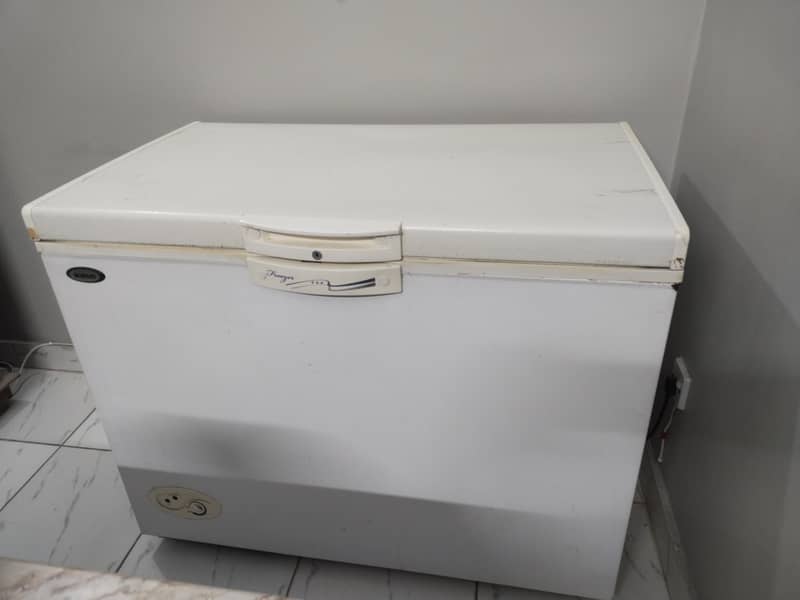 Deep Freezer Waves 1