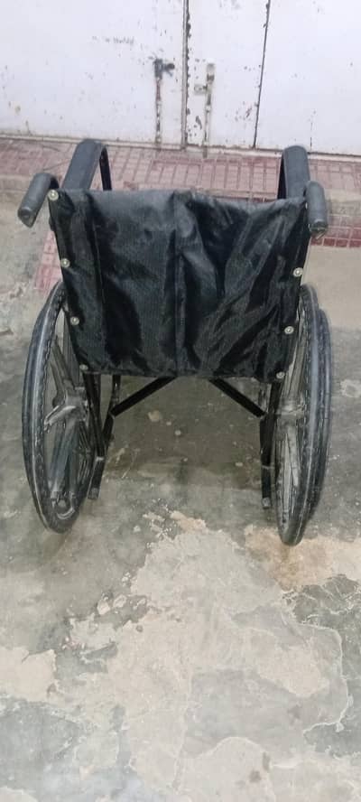 peshent weel cheare brend new