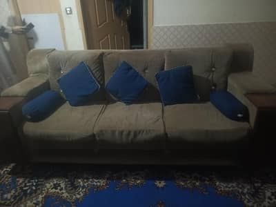new looking used sofa set