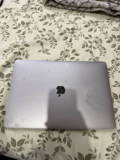 macbook pro 2016