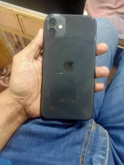 i phone 11 water pack 46gb 80 battry halth pack set ok fresh need clee