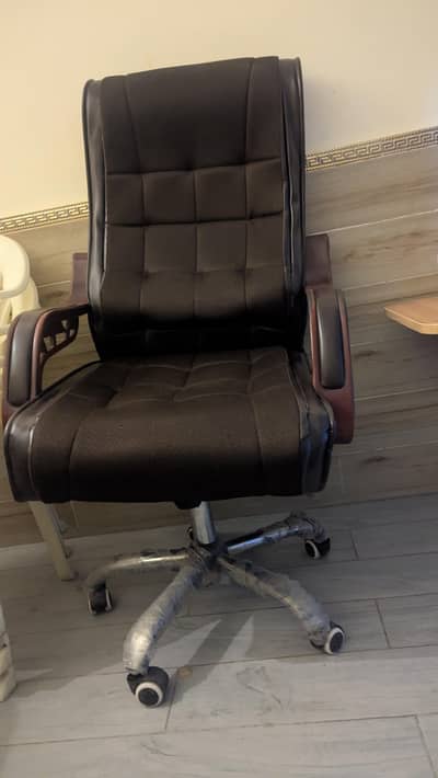 Office chair new condition