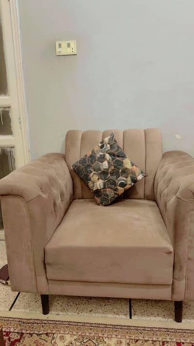 5 seater sofa totally new