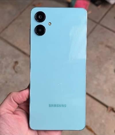 Samsung A06