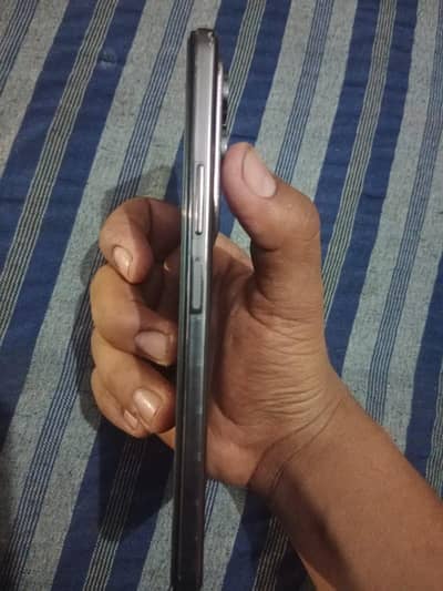bilkul ok phone 10/10 condition