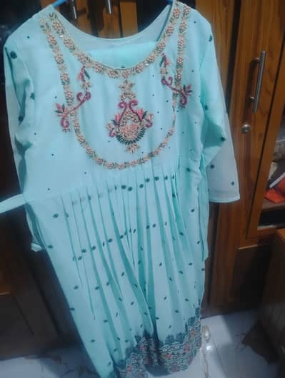 Embroidery sheffon frok