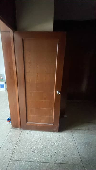Door semi solid