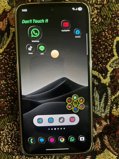 Samsung Mobile S24 fE