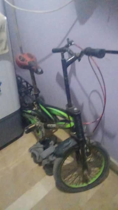 bicycle for sale kaneez fatima block 1 commercial