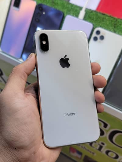 IPHONE XS 64GB 75% BATTERY ALL OKAY