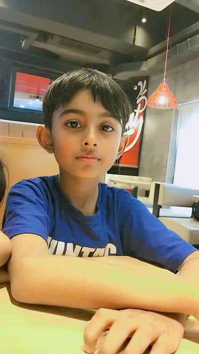Kashif sundhoo 