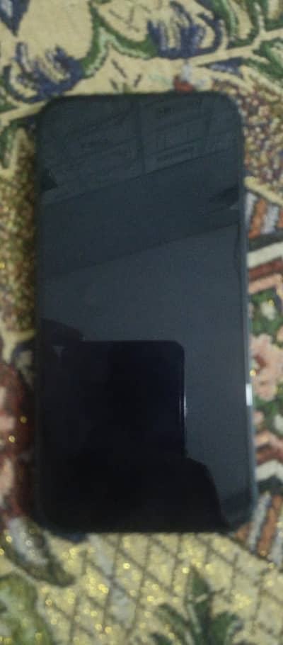 I phone 13 waterpak factory unlock 128 GB 2 month nonactive sim