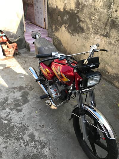 Honda 125 2012 medel