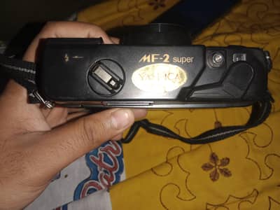 yashiga fx 3 camera 10/10 conditon