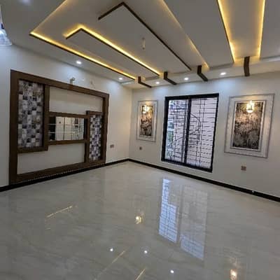 10 Marla House For Rent In Paragon City Lahore