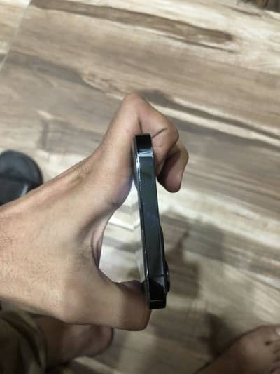 12 pro max urganet sale not open nor repair