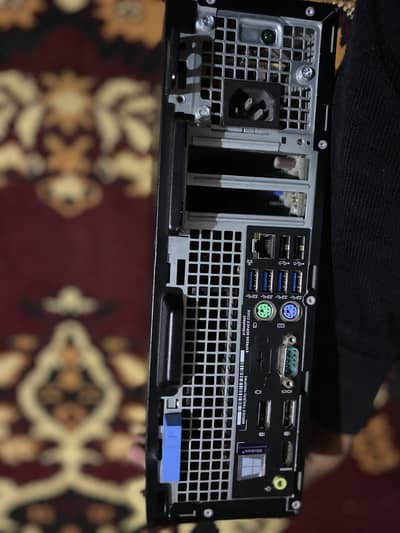 Dell optiplex 7050 Desktop Computer