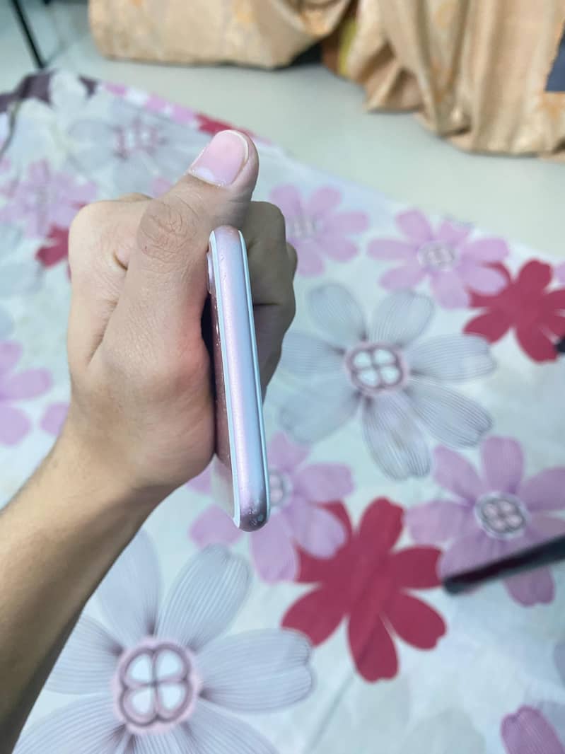 Iphone 7 urgent sell 1