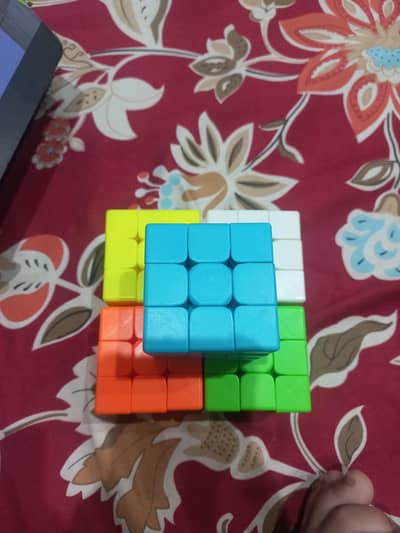 Robic cubes