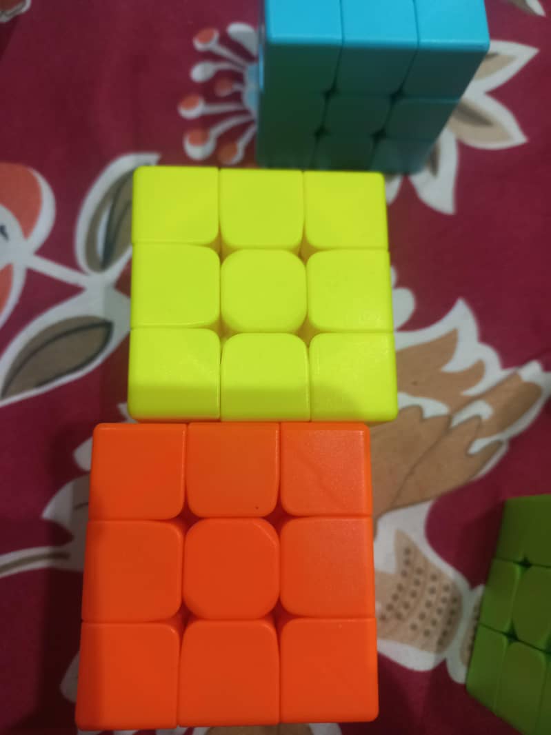Robic cubes 2