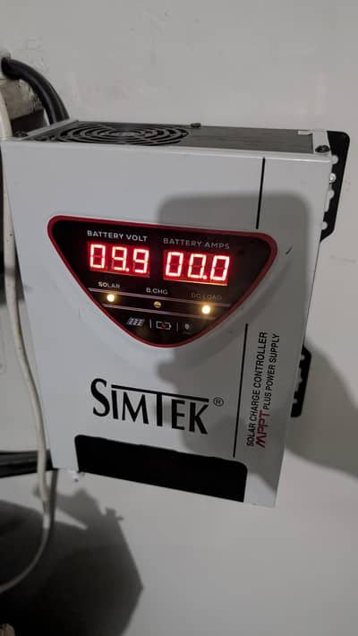 Simtek ECO Series DC King-70A MPPT Solar Charge Controller
