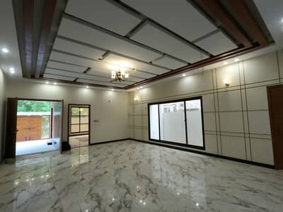 Prime Location Upper Portion Sized 500 Square Yards Available In Federal B Area - Block 5